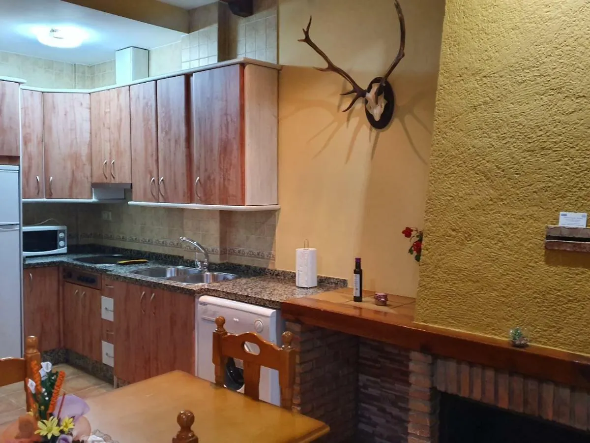 Alojamientos Las Lachas Arroyo Frio Holiday home