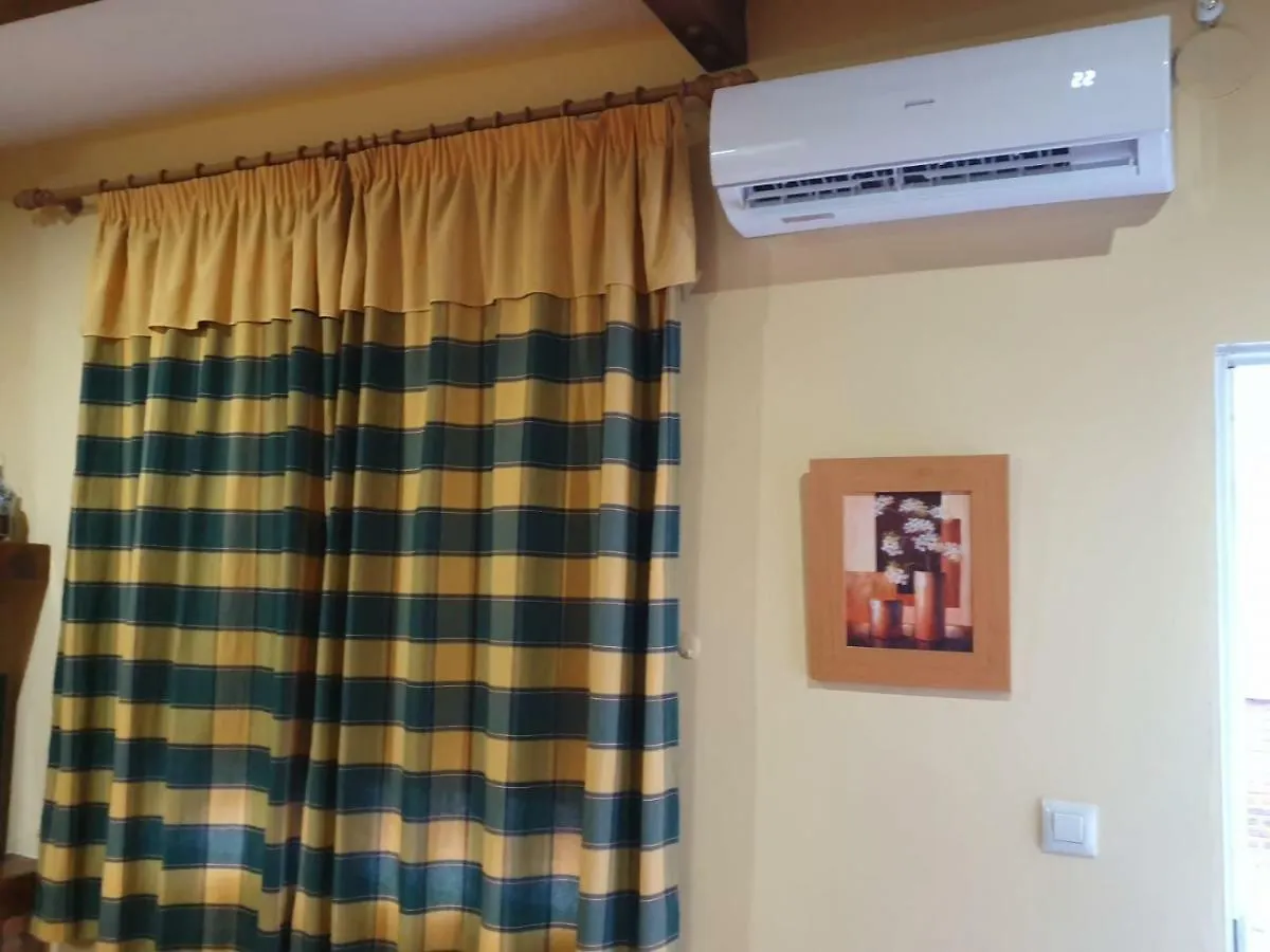 Holiday home Alojamientos Las Lachas Arroyo Frio